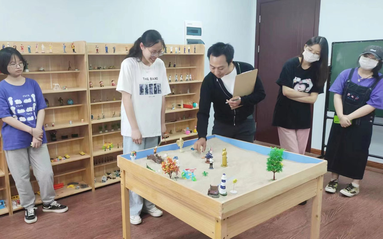 科尔沁右翼中旗浙江药科职业大学